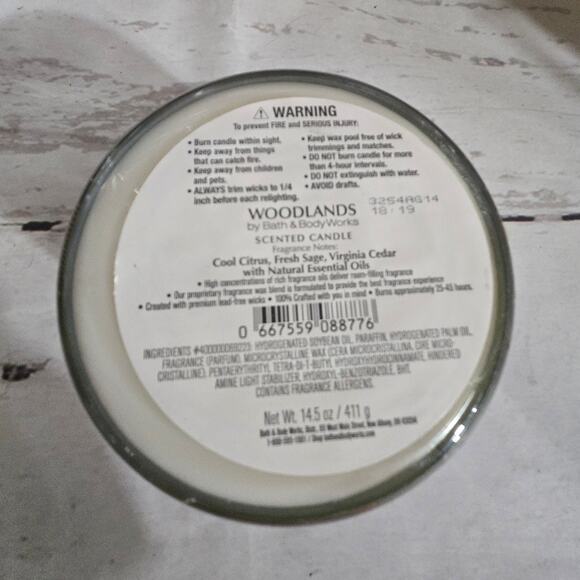 NEW Bath & Body Works WOODLANDS Men's Collection 3-Wick Home Candle 14.5oz - Picture 4 of 4